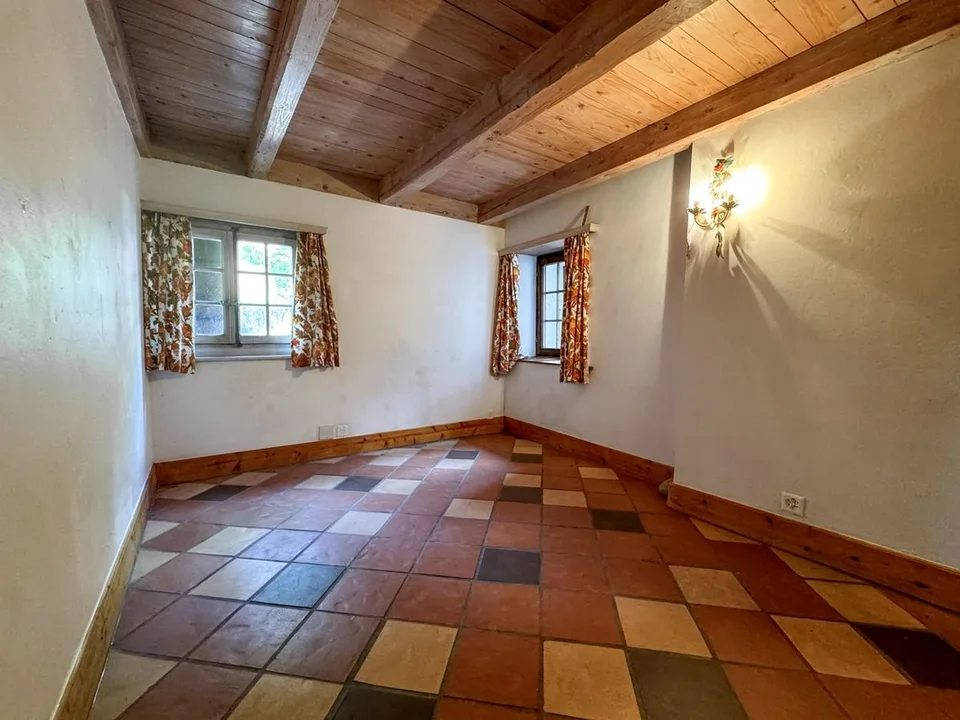 Maison villageoise à Villeneuve - Immeuble de rendement avec 3 appartements – photo 5 sur 13