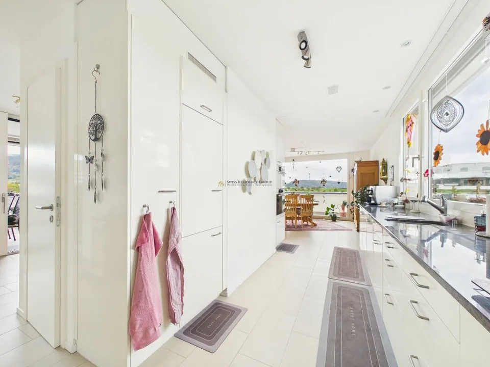 Exklusives Penthouse mit 360° Panoramablick und grosszügigem Wohnko... – Foto 5 von 28