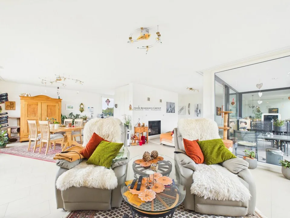 Exklusives Penthouse mit 360° Panoramablick und grosszügigem Wohnko... – Foto 12 von 28