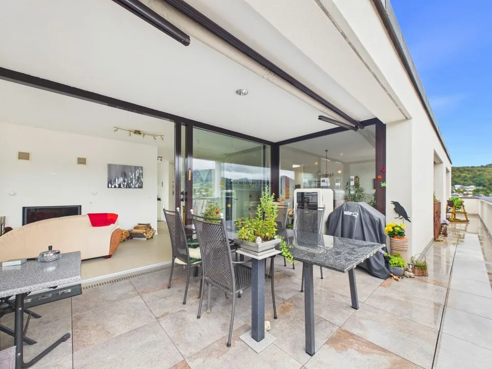 Exklusives Penthouse mit 360° Panoramablick und grosszügigem Wohnko... – Foto 13 von 28
