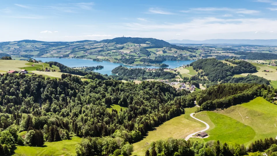 Wohnungen mit 4½ Zimmern in einer gehobenen Wohnanlage in Vuadens – Foto 2 von 9