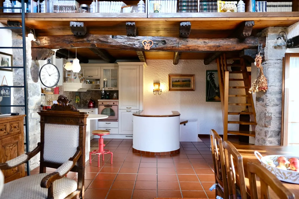 Bright charming house in Gordola in residential area. – photo 9 of 18