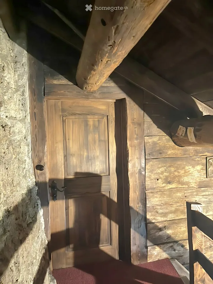Una casa speciale a Valbella – charme storico con molto spazio – foto 6 di 12