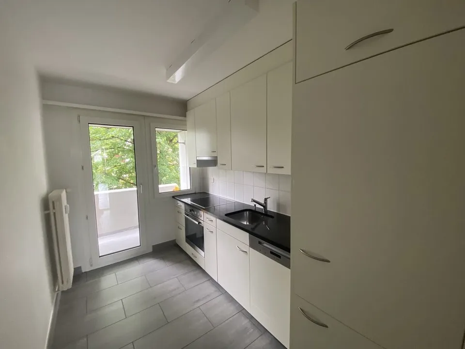 4.5-Zimmer-Wohnung in gepflegter Liegenschaft – photo 2 sur 10