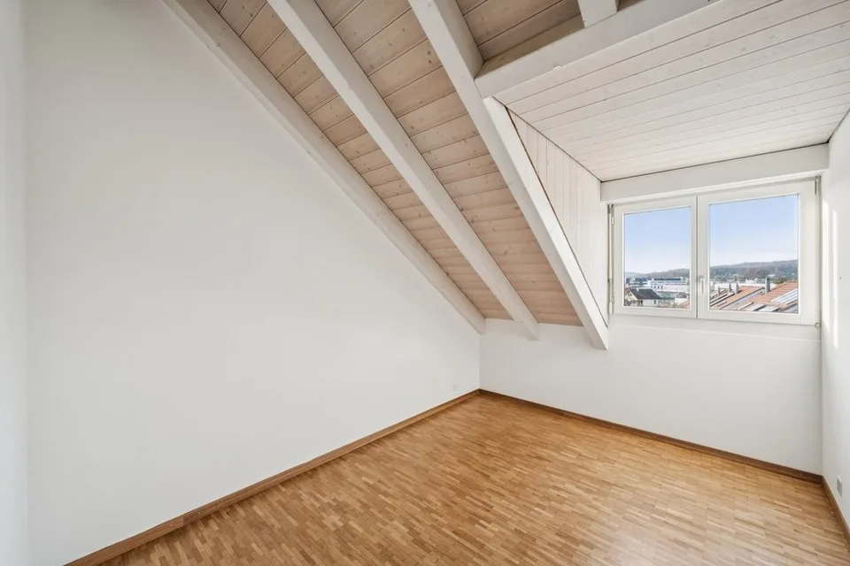 Appartamento luminoso e moderno con ampio balcone in posizione attraente – foto 7 di 12