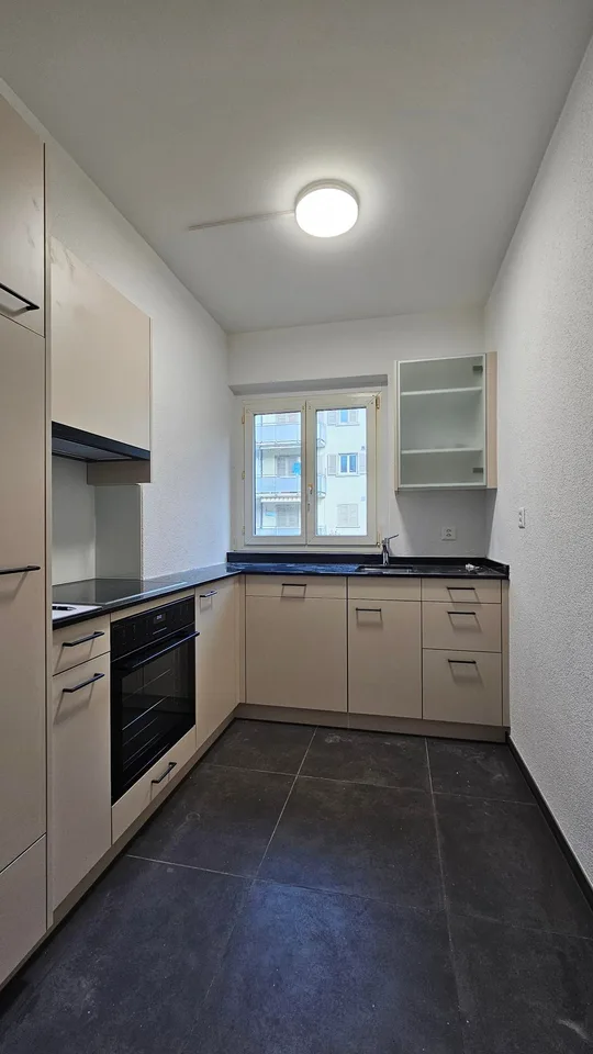 Appartamento accogliente di 2 camere a Grenchen con balcone – foto 7 di 14