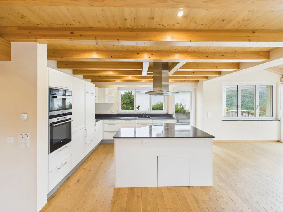 Une maison avec du caractère. Une vue pour rester. – photo 3 sur 9
