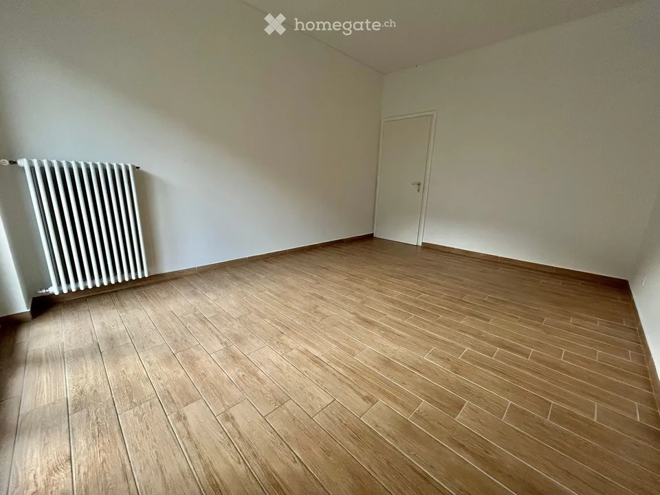 Gesucht: Einzieher für 2.5 Zimmer moderne Wohnung in Chiasso – Foto 5 von 10