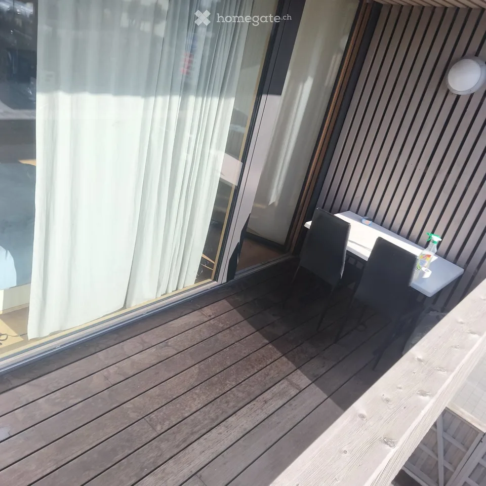 Studio mit 50 m2 + Terrasse + Park + Keller – Foto 3 von 5