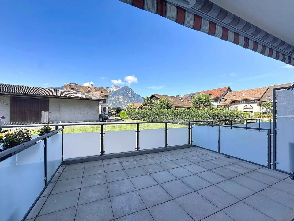 Spacieux 4.5 pièces de 127 m2 avec grande terrasse – photo 2 sur 13