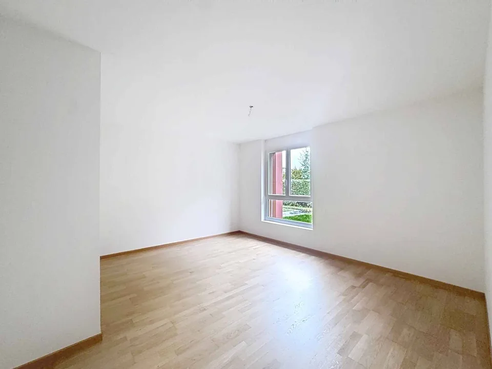 Spacieux 4.5 pièces de 127 m2 avec grande terrasse – photo 10 sur 13