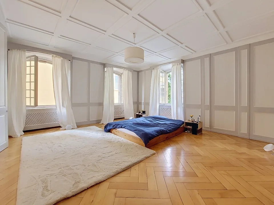 Sion, maison historique au cœur de la vieille ville composé de 5 appartements et 2 bureaux – photo 21 sur 30