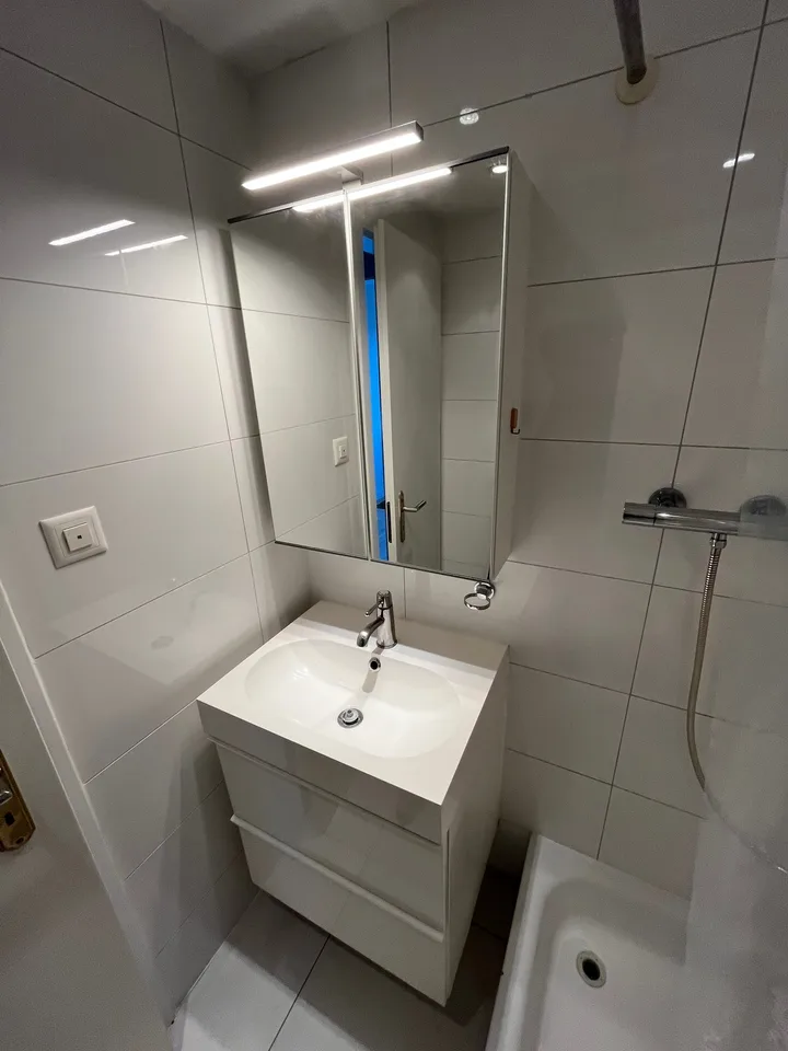 Appartement 2 pièces rénové avec vue, calme et bien situé à La Chaux-de-Fonds – photo 10 sur 10