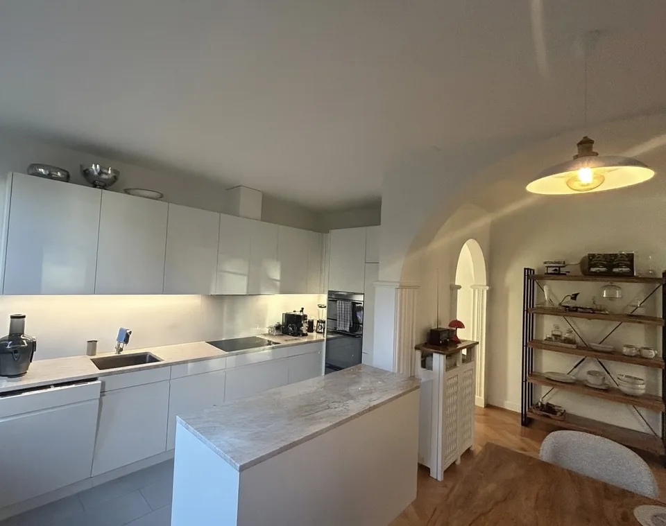 4 ZI-WOHNUNG IN ZOLLIKON (ZH), MÖBLIERT, TEMPORÄR – Foto 2 von 10