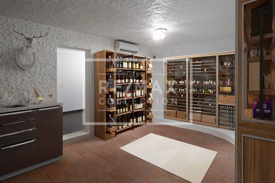 Exklusive 6.5-Zimmer-Terrassen-Wohnung mit herrlicher Aussicht und ... – Foto 11 von 13