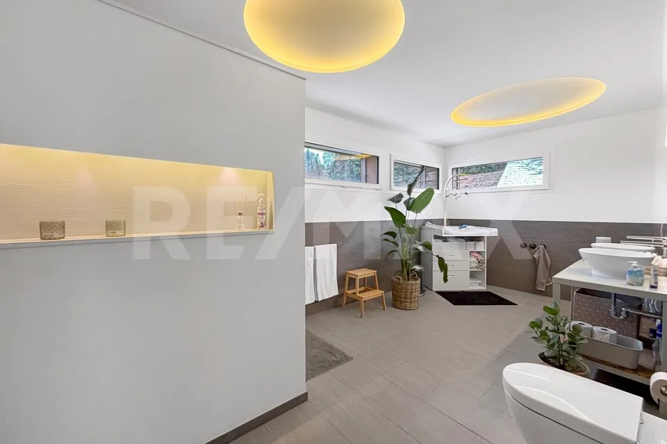 Wohnen und Arbeiten unter einem Dach - grosszügiges Zuhause nahe Bern und Burgdorf – Foto 8 von 13