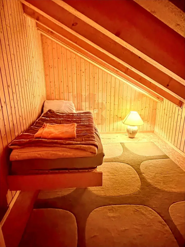 Charmantes 2.5-Zimmer-Dachwohnung in Les Mosses mit außergewöhnlicher Aussicht – Foto 13 von 13