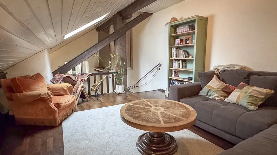 Schönes modernes Apartment mit Terrasse – Foto 5 von 13