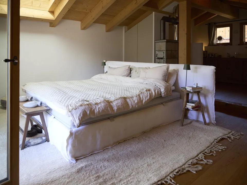 LAGE WINTERSAISON - CHARMANTES 3-ZIMMER-CHALET MIT GROßEM GARTEN IN SARREYER - ALPENSTIL - ATemberaubender Blick auf die Berge – Foto 5 von 13