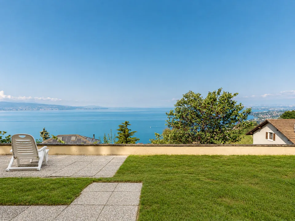 Magnifique villa de 7 pièces à Grandvaux avec vue exceptionnelle – photo 3 sur 11