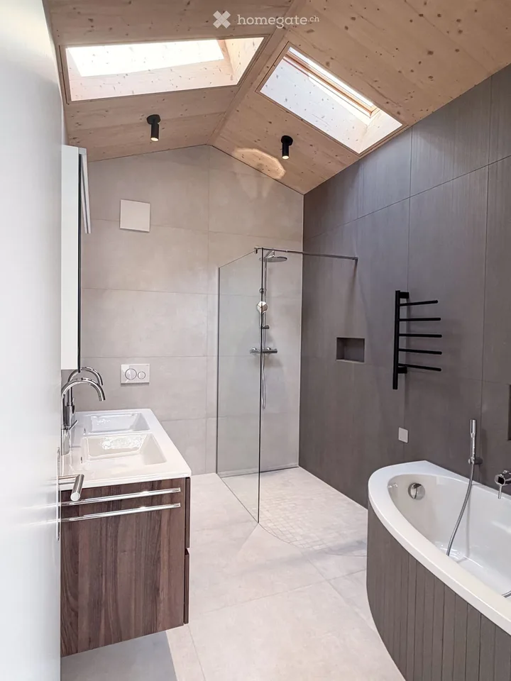 4½-Zimmer-Dachmaisonette mit Wintergarten und zwei Terrassen – Foto 15 von 20