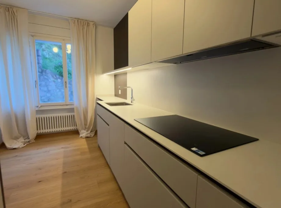 Villa mit Seeblick in Morcote – Foto 3 von 5