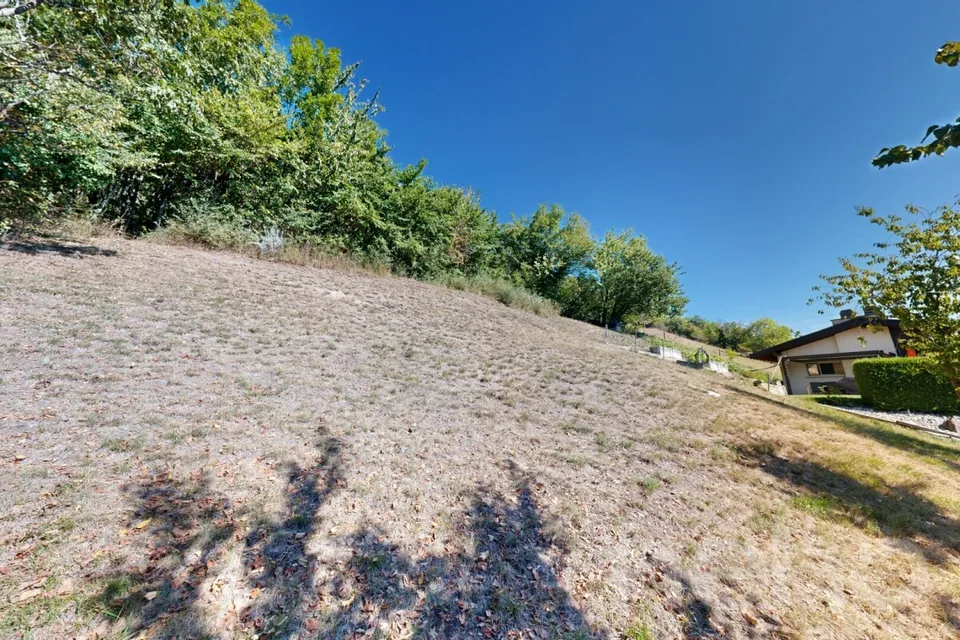 Superbe terrain constructible de 893 m² à Flanthey (Lens) – photo 7 of 12