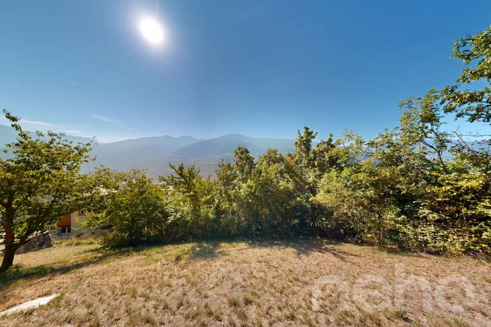 Superbe terrain constructible de 893 m² à Flanthey (Lens) – photo 10 of 12