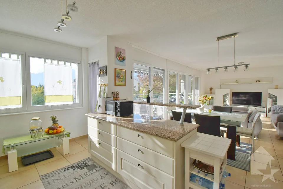 Splendido appartamento di 5,5 locali con posto auto interno e ampia terrazza! – foto 4 di 13