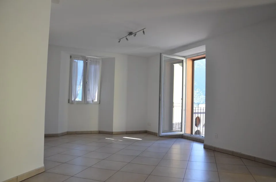 Appartamento 3.5 locali in affitto a Grono – foto 3 di 11