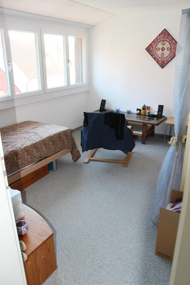 Appartement maisonnette 4,5 pièces, rénové et avec une vue merveilleuse – photo 7 sur 17