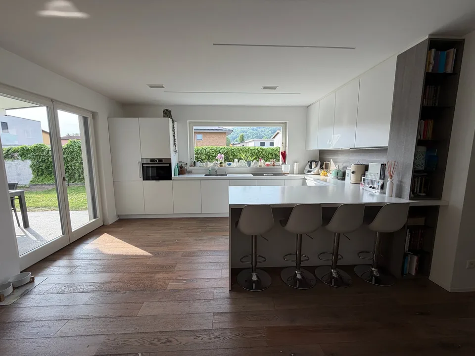 Villa unifamiliale moderne de 5,5 pièces avec jardin – photo 10 sur 26