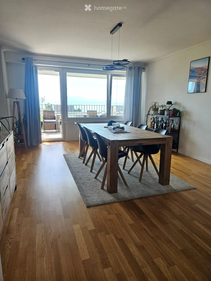 Geräumige Wohnung – Foto 3 von 5