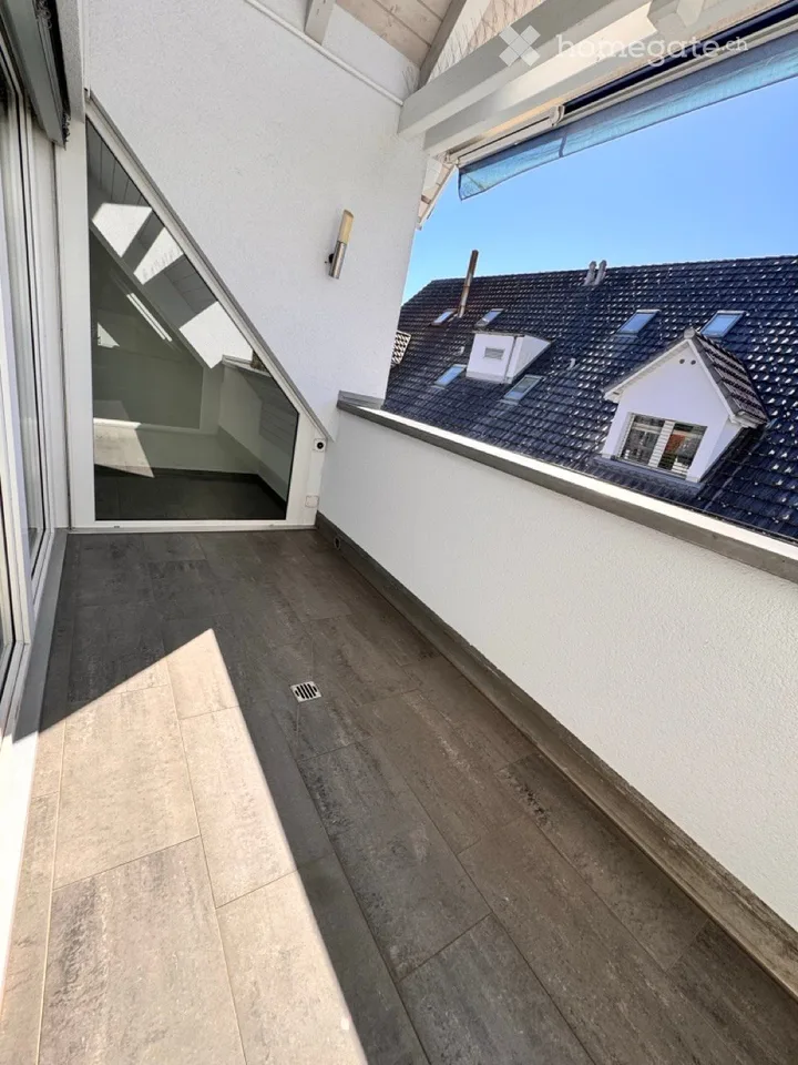 Grosszügige 4.5 Zimmer Maisonette Dachwohnung – 151 m², 2 Balkone & viel Tageslicht – Foto 21 von 30