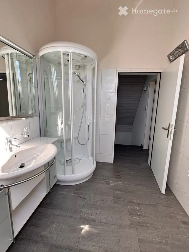 Grosszügige 4.5 Zimmer Maisonette Dachwohnung – 151 m², 2 Balkone & viel Tageslicht – Foto 15 von 30