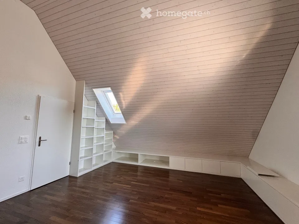 Grosszügige 4.5 Zimmer Maisonette Dachwohnung – 151 m², 2 Balkone & viel Tageslicht – Foto 13 von 30