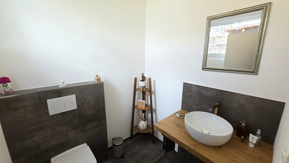 5.5 Zimmer Einfamilienhaus in Reigoldswil – Foto 8 von 13