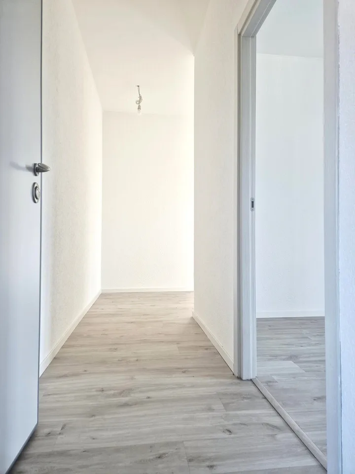 Apartment 3.5 rooms with a view – photo 2 of 8