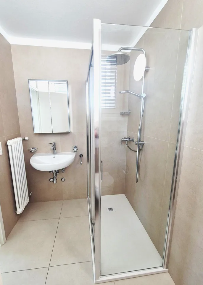 Wohnung 3.5 Zimmer Eingerichtet und komplett renoviert – Foto 7 von 8