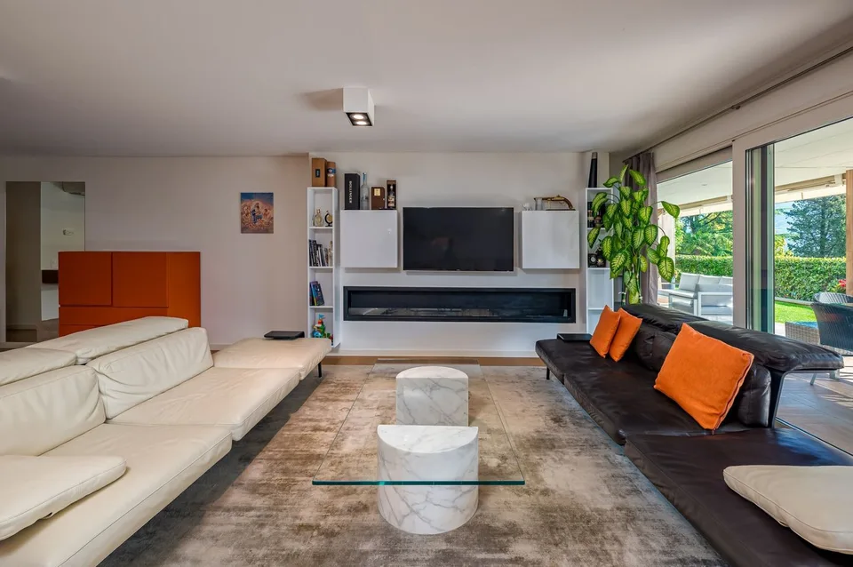 KOMFORTABLE WOHNUNG MIT PRIVATEM GARTEN IN MELIDE – Foto 8 von 10