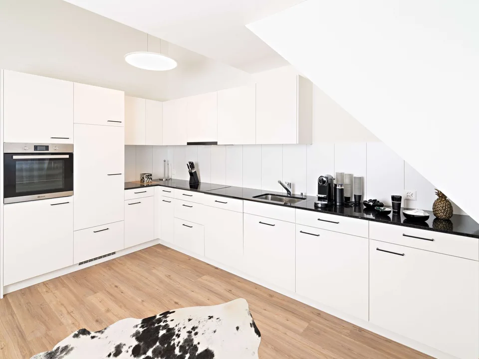 Möblierte 5.5-Zimmer Ferien- u. Businesswohnung auf Zeit – Foto 2 von 17