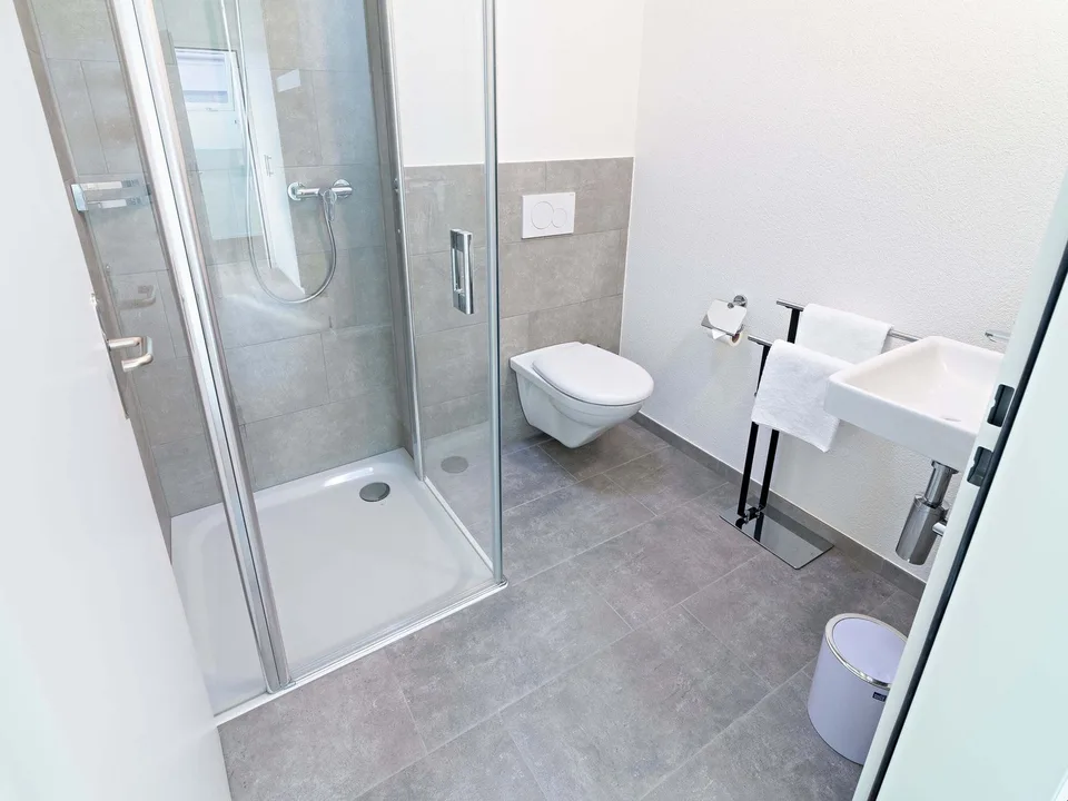 Möblierte 5.5-Zimmer Ferien- u. Businesswohnung auf Zeit – Foto 15 von 17