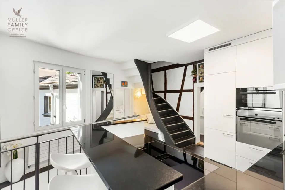 Casa unifamiliare urbana con studio vicino alla città vecchia e alla Mülenenschlucht – foto 10 di 13