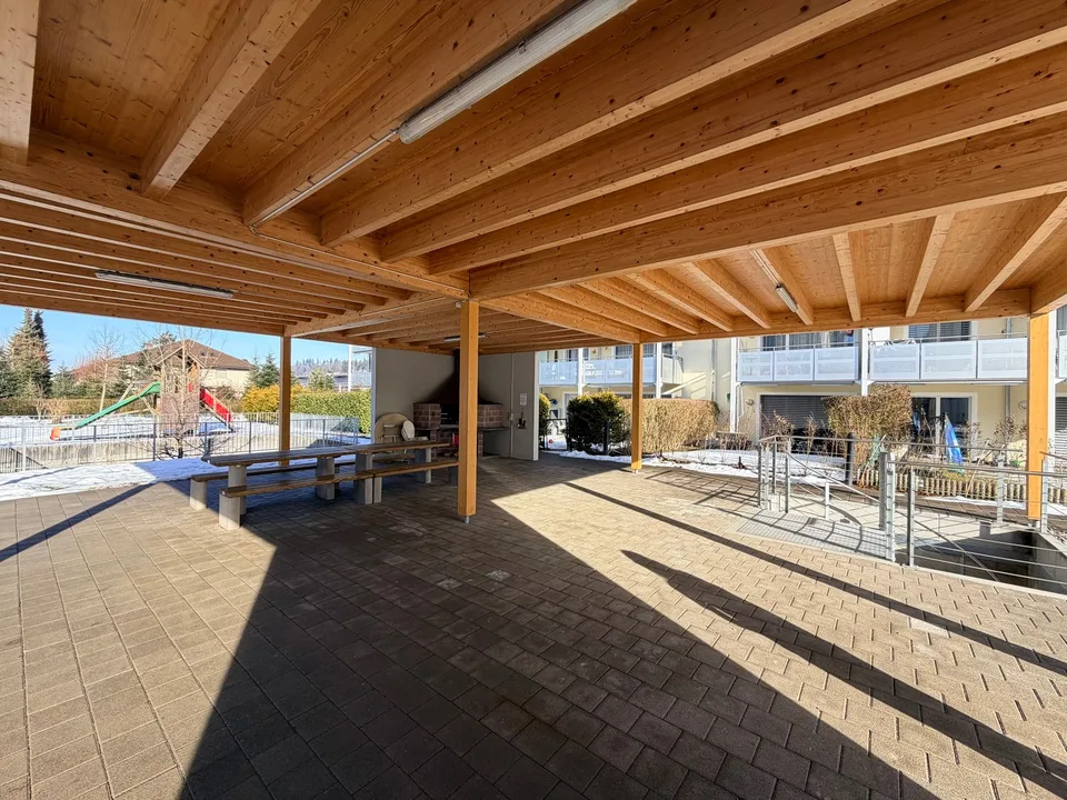 Lichtdurchflutete 4.5-Zimmer-Maisonette-Wohnung – Foto 10 von 11