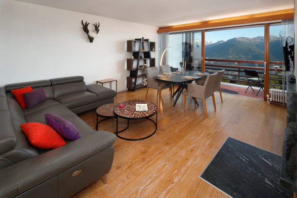 3,5 Zimmer-Wohnung in SI mit Panoramablick auf die Berge – Crans-Montana – Foto 4 von 26