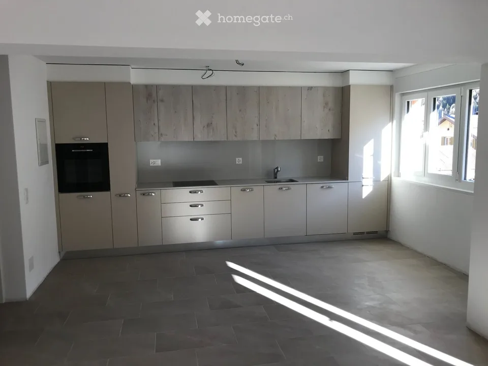 Modernes 3.5-Zimmer-Apartment im Herzen von Airolo – Foto 4 von 5