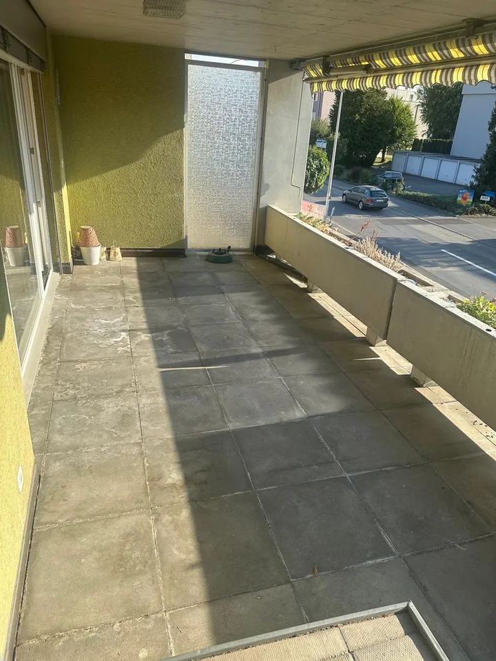 Helle 4.5-Zimmer-Wohnung mit Balkon und Lift in Reiden – Foto 10 von 10