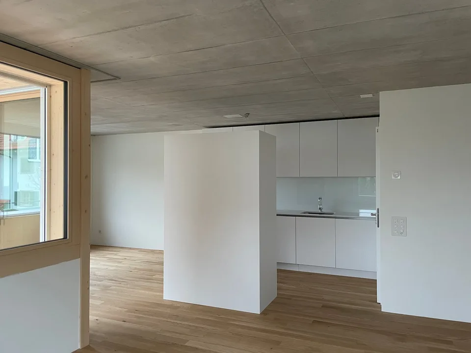 Grosszügige moderne 2.5-Zimmerwohnung – Foto 6 von 14