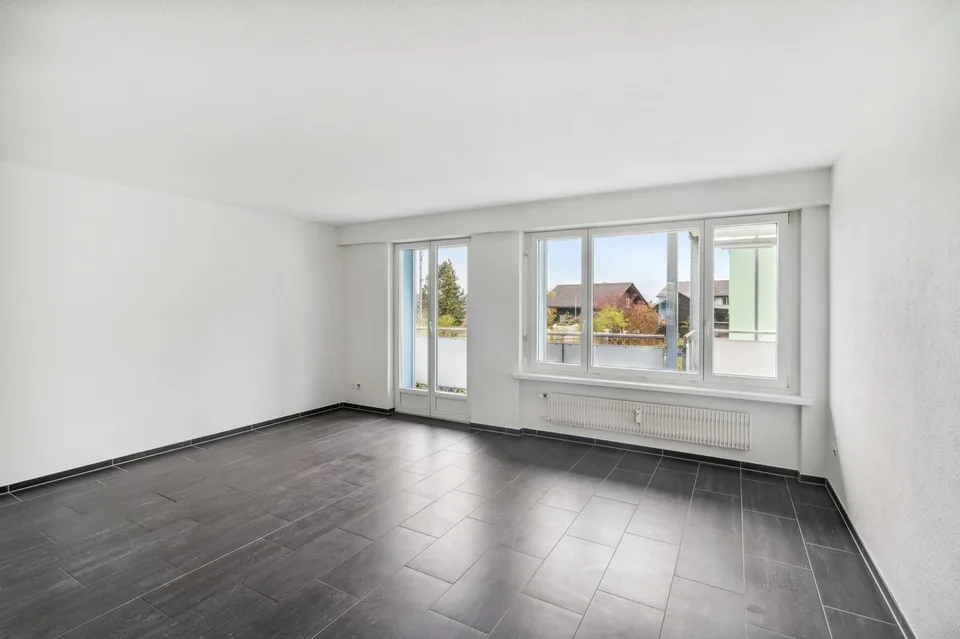 Gepflegte 4.5-Zimmer-Wohnung mit Balkon in Bülach – Foto 8 von 11