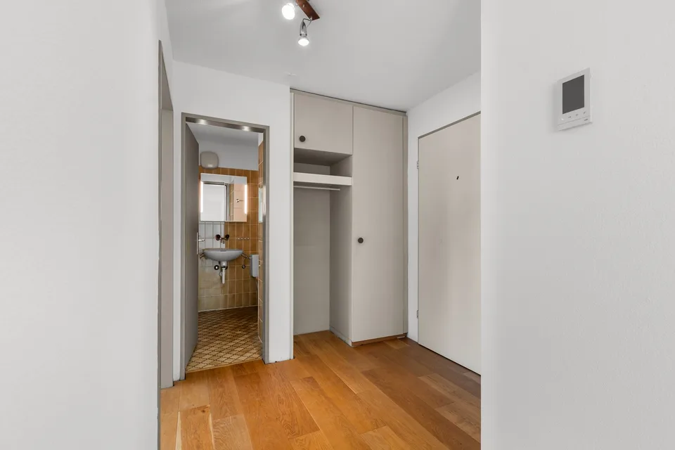Gepflegte 2.5 Zimmer-Wohnung im Würzenbachquartier – Foto 8 von 12